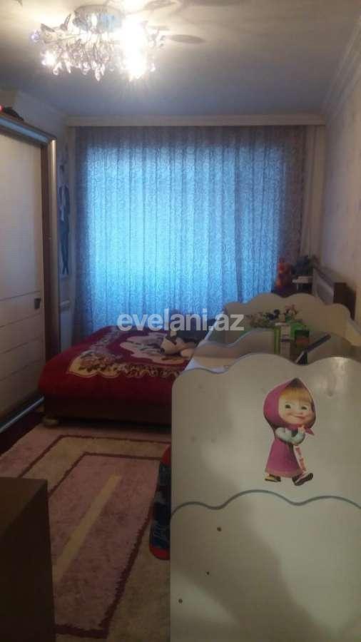 Sale, old building, 4 room, 80 m², Baku, Khatai r.