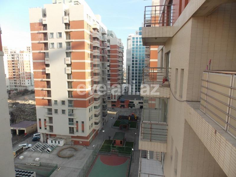 Kirayə verilir, yeni tikili, 4 otaqlı, 174 m², Bakı, Yasamal r.