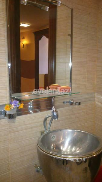 Kirayə verilir, yeni tikili, 4 otaqlı, 200 m², Bakı, Yasamal r, Nizami m.