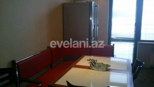 Kirayə verilir, yeni tikili, 4 otaqlı, 200 m², Bakı, Yasamal r, Nizami m.