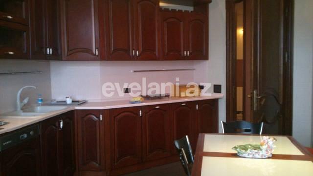 Kirayə verilir, yeni tikili, 4 otaqlı, 200 m², Bakı, Yasamal r, Nizami m.