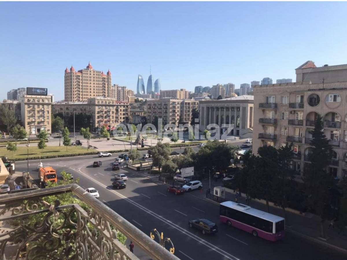 Kirayə verilir, yeni tikili, 2 otaqlı, 100 m², Bakı, Xətai r.