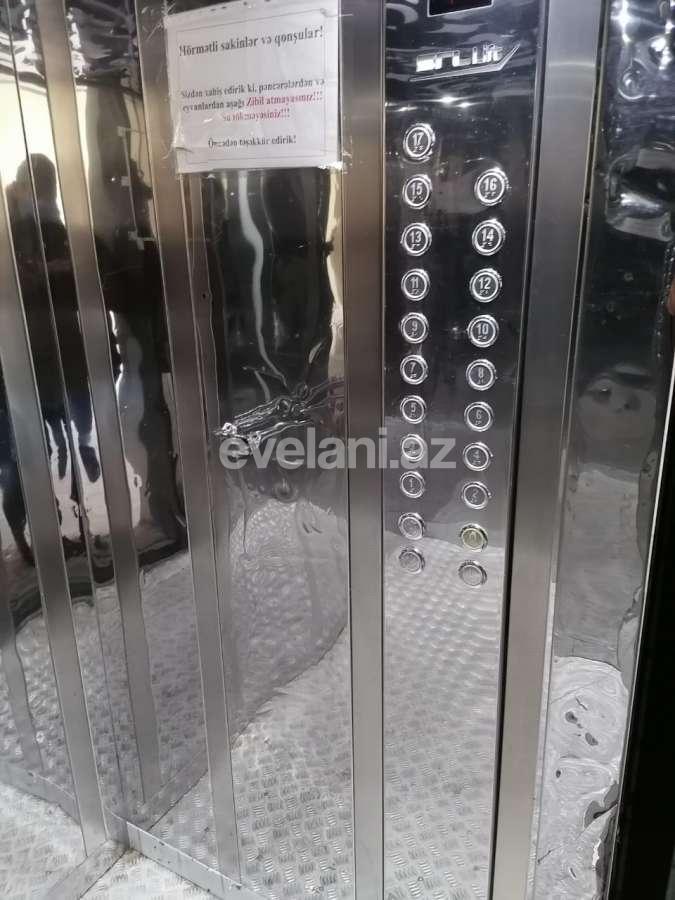 Satılır, yeni tikili, 4 otaqlı, 225 m², Bakı, Binəqədi r, 8-ci mikrorayon q, Azadlıq prospekti m.