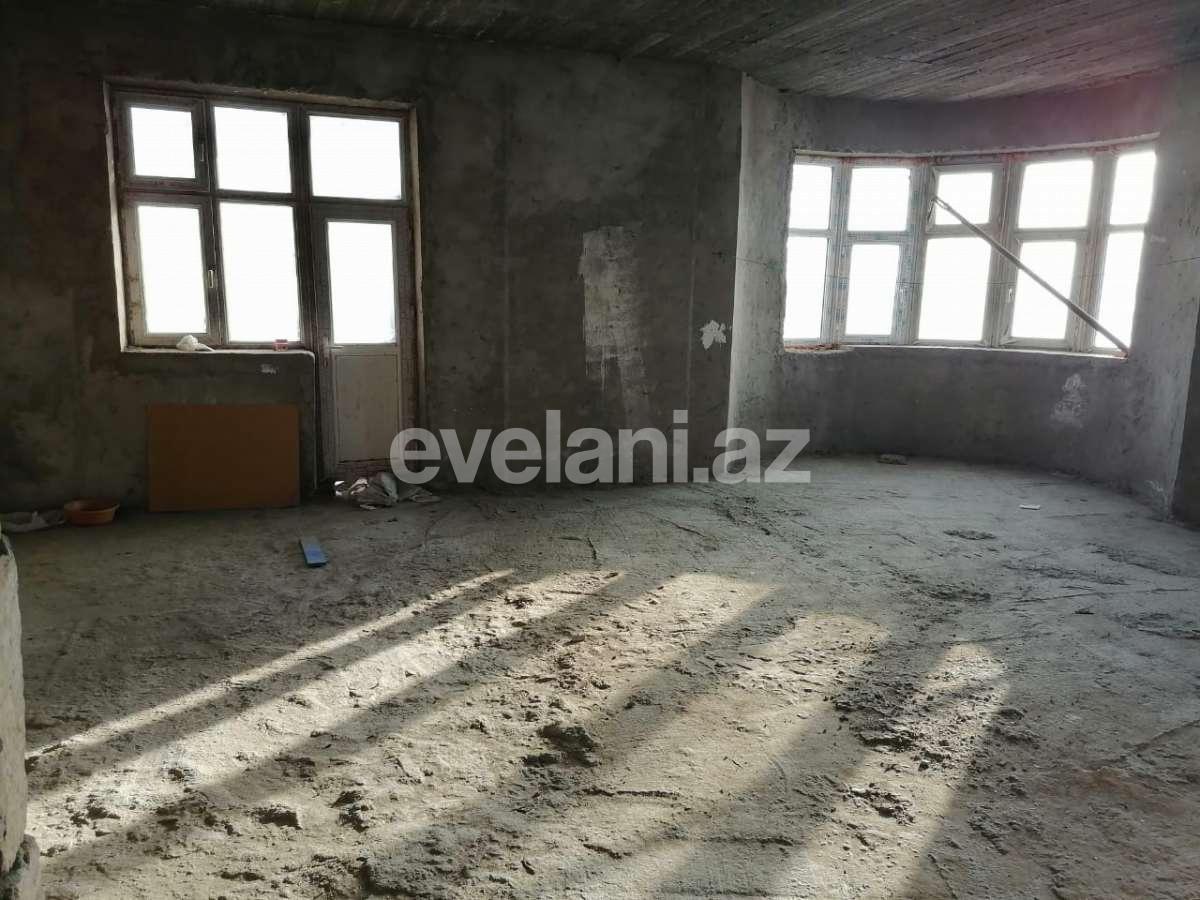 Satılır, yeni tikili, 4 otaqlı, 225 m², Bakı, Binəqədi r, 8-ci mikrorayon q, Azadlıq prospekti m.