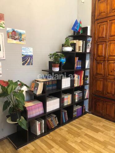 Kirayə verilir, ofis, 5 otaqlı, 130 m², Bakı, Səbail r, Sahil m.