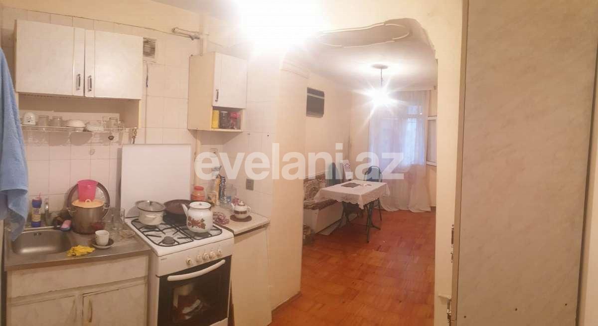 Satılır, köhnə tikili, 2 otaqlı, 52 m², Bakı, Yasamal r, Yeni Yasamal q.