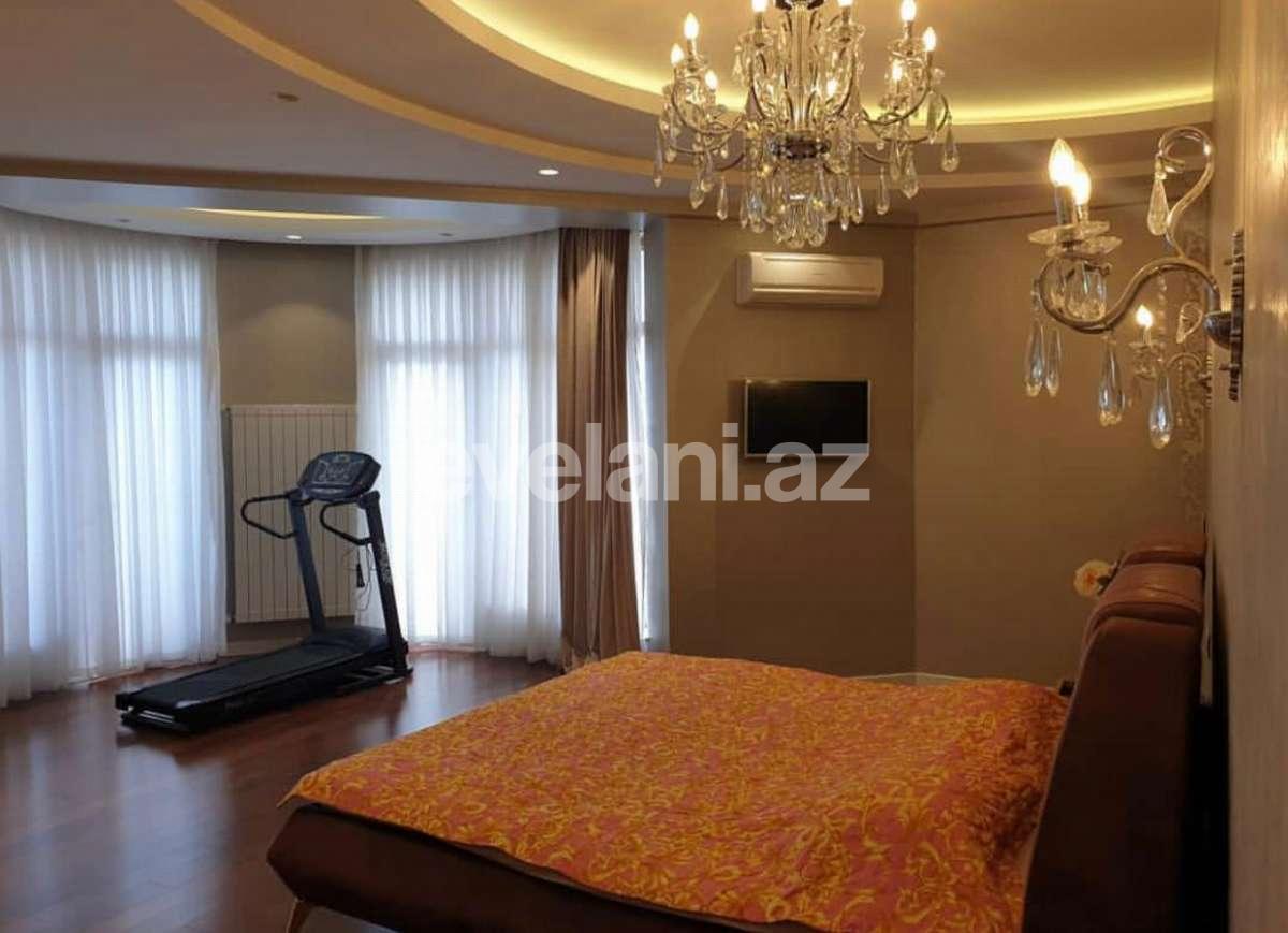 Rent, new building, 3 room, 160 m², Baku, Nasimi r.