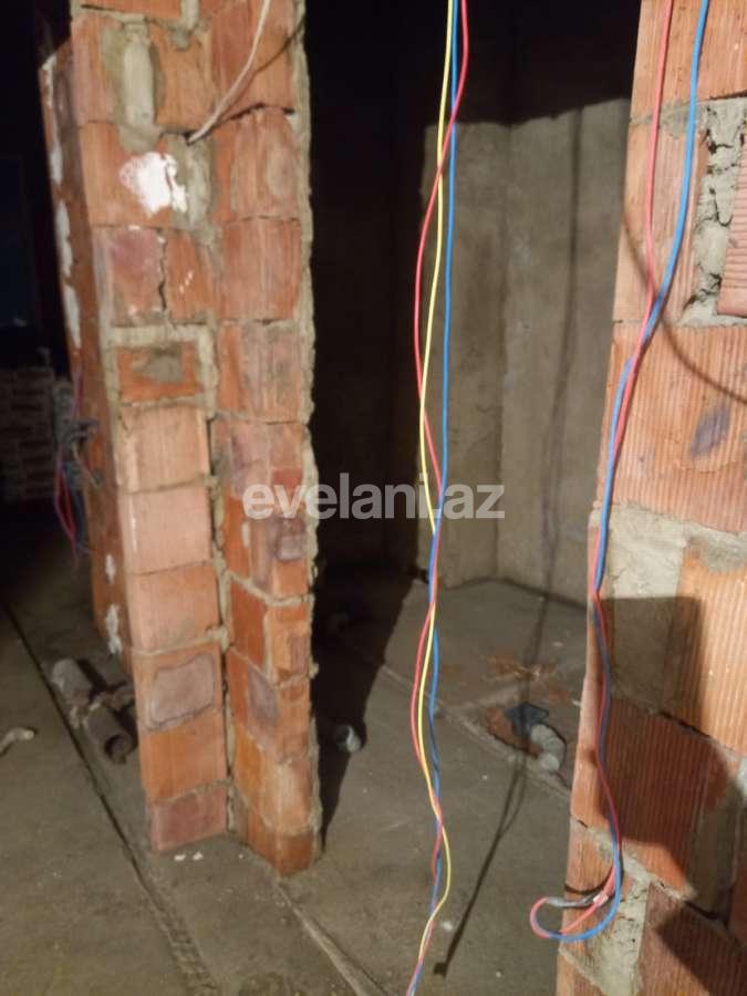 Satılır, yeni tikili, 2 otaqlı, 95 m², Bakı, Binəqədi r, 6-cı mikrorayon q, Memar Əcəmi m.