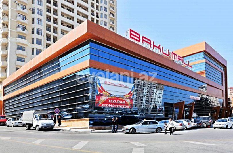 Sale, old building, 1 room, 36 m², Baku, Yasamal r, Inshaatchilar m.