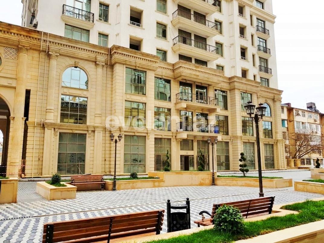 Продаётся, новостройка, 3-комнаты, 130 m², Баку, Ясамальский r, Элмляр Академиясы m.