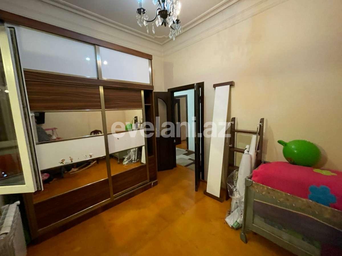 Kirayə verilir, köhnə tikili, 4 otaqlı, 100 m², Bakı, Yasamal r, Elmlər Akademiyası m.