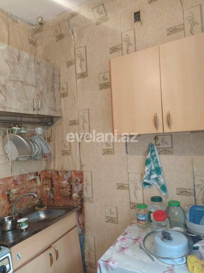 Satılır, köhnə tikili, 3 otaqlı, 70 m², Bakı, Yasamal r, Yeni Yasamal q.