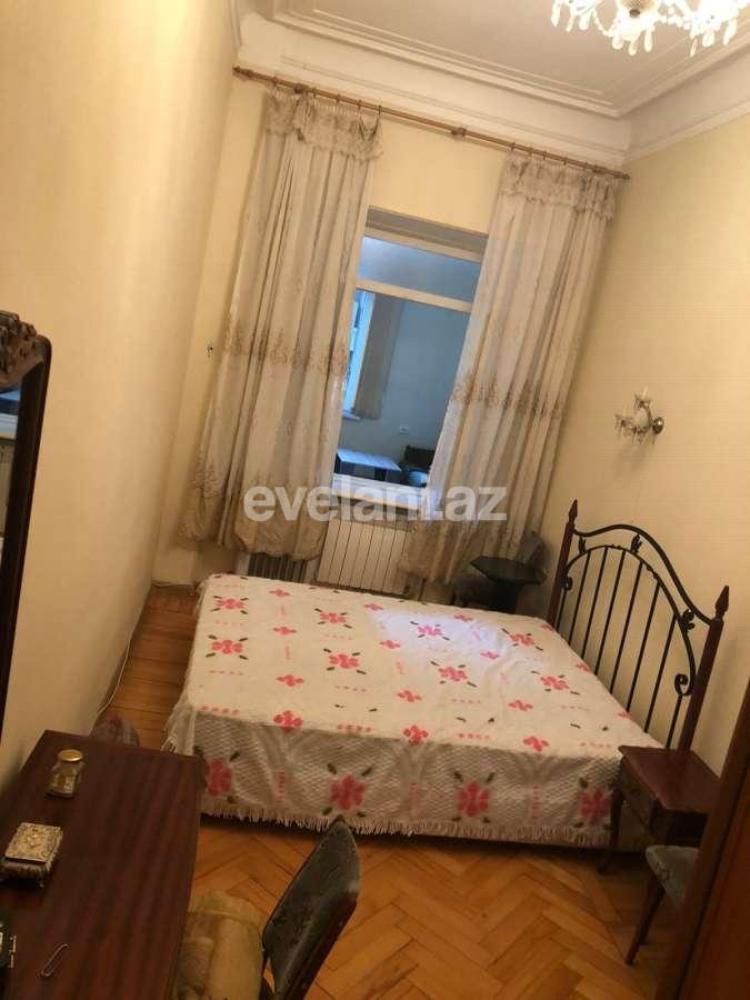 Rent, old building, 3 room, 100 m², Baku, Sabail r, Sahil m.