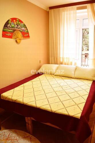 Kirayə verilir, köhnə tikili, 4 otaqlı, 100 m², Bakı, Nəsimi r, Nizami m.