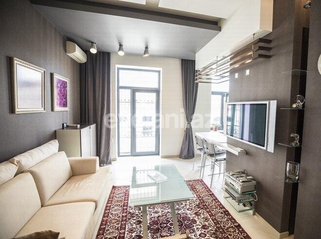 Сдаётся, вторичка, 900-комнаты, 60 m², Баку, Сабаильский r.