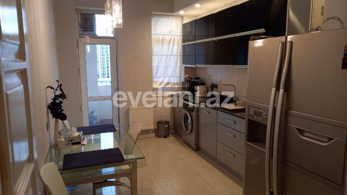 Satılır, yeni tikili, 2 otaqlı, 88 m², Bakı, Nərimanov r, 28 may m.