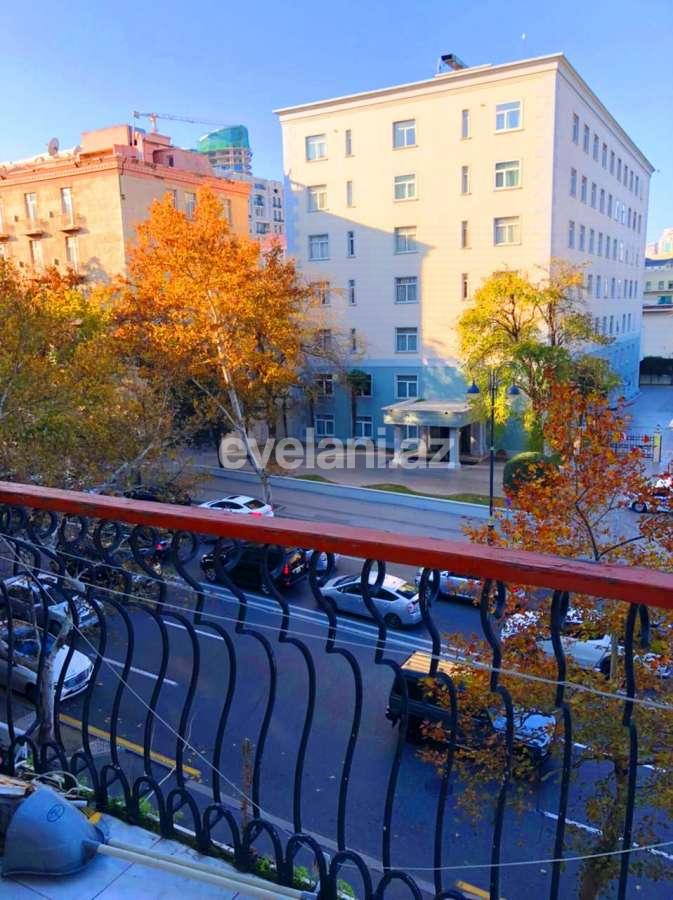 Сдаётся, вторичка, 3-комнаты, 65 m², Баку, Ясамальский r, Низами m.