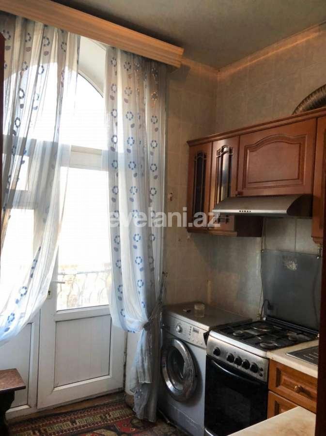 Сдаётся, вторичка, 3-комнаты, 65 m², Баку, Ясамальский r, Низами m.