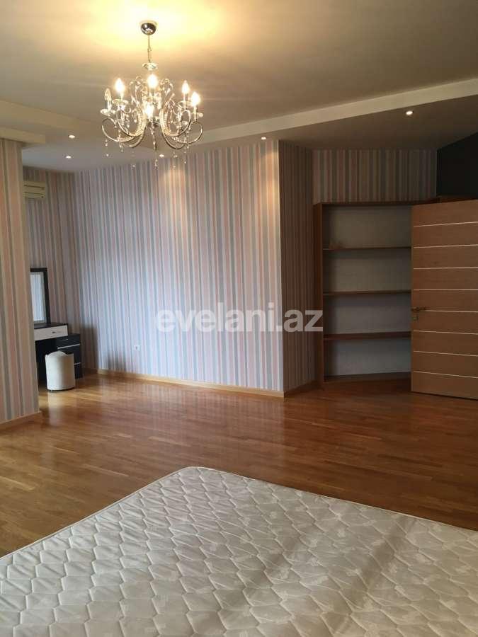 Rent, new building, 4 room, 235 m², Baku, Narimanov r.