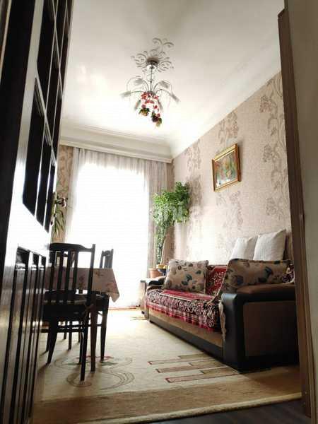 Satılır, köhnə tikili, 3 otaqlı, 65 m², Bakı, Nərimanov r.