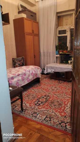 Satılır, köhnə tikili, 3 otaqlı, 65 m², Bakı, Nərimanov r.