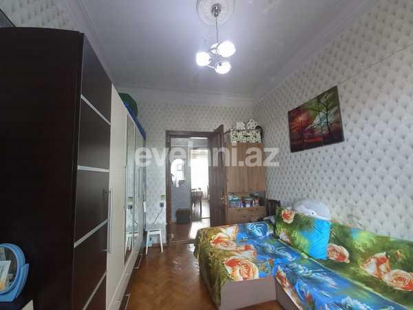 Satılır, köhnə tikili, 3 otaqlı, 65 m², Bakı, Nərimanov r.