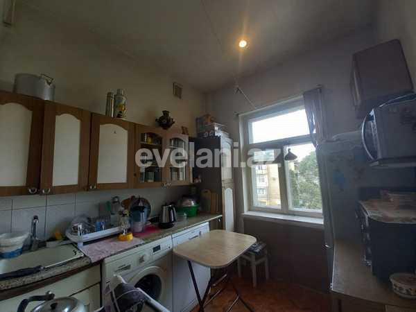 Satılır, köhnə tikili, 3 otaqlı, 65 m², Bakı, Nərimanov r.