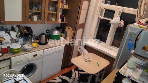Satılır, köhnə tikili, 3 otaqlı, 65 m², Bakı, Nərimanov r.