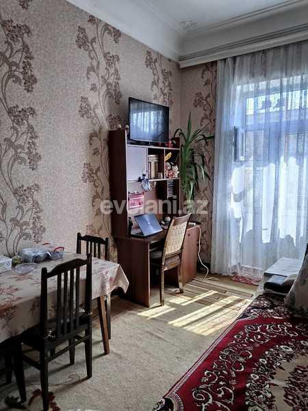 Satılır, köhnə tikili, 3 otaqlı, 65 m², Bakı, Nərimanov r.