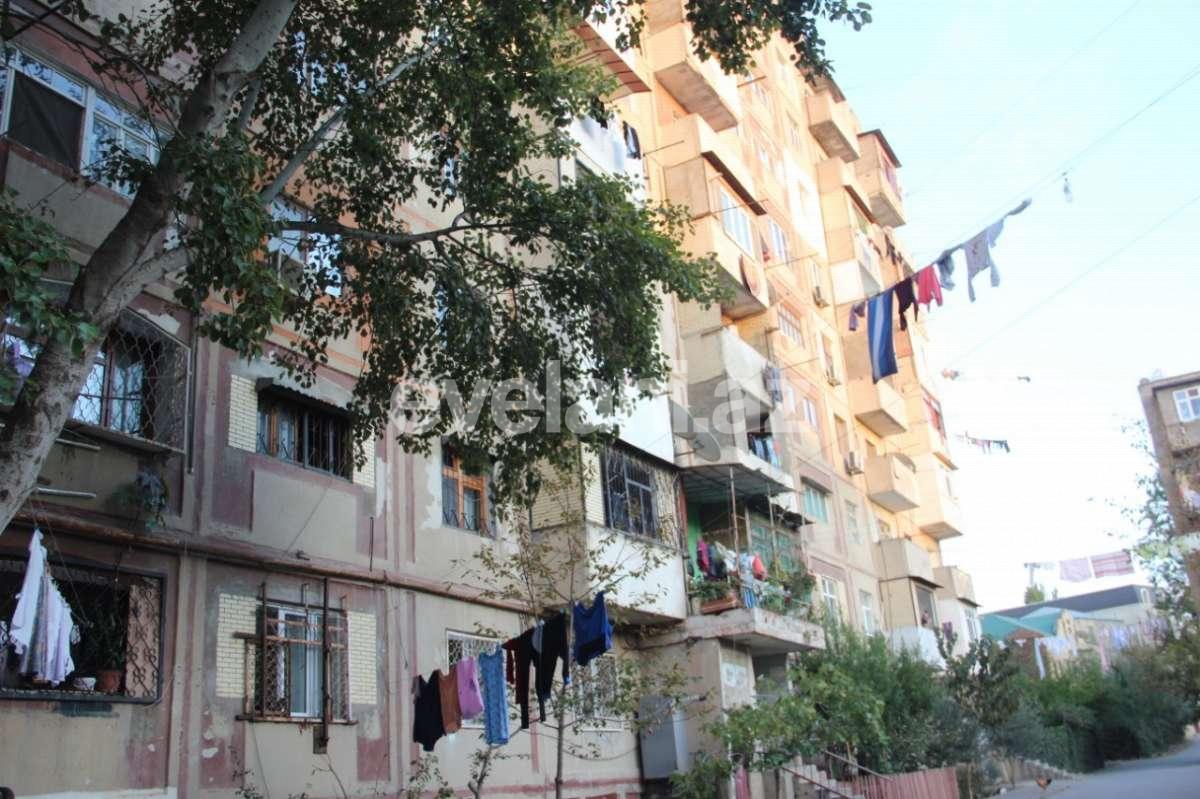 Продаётся, вторичка, 5-комнаты, 110 m², Баку, Низаминский r, Халглар Достлугу m.
