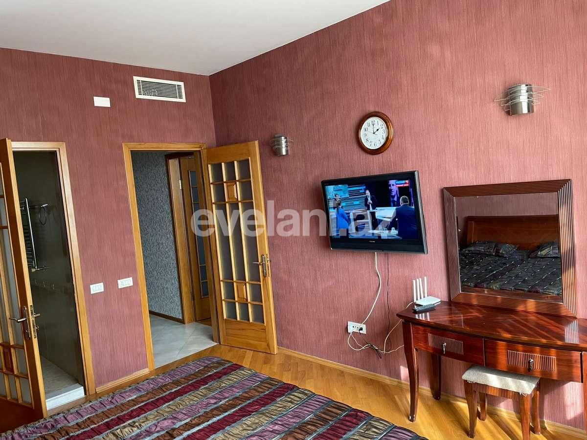 Rent, new building, 3 room, 125 m², Baku, Nasimi r.