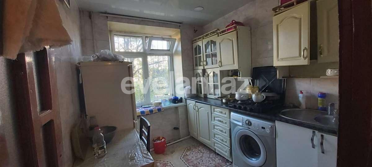Продаётся, вторичка, 3-комнаты, 78 m², Баку, Ясамальский r, Элмляр Академиясы m.