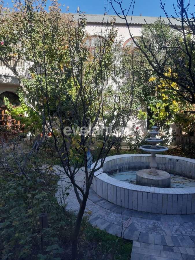 Satılır, villa, 11 otaqlı, 540 m², Bakı, Səbail r, Badamdar q.