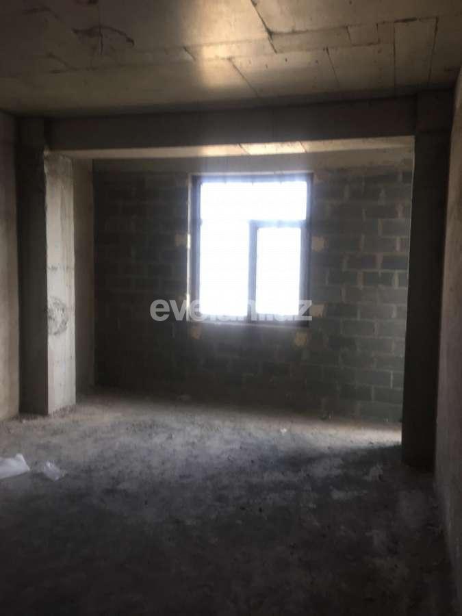 Satılır, yeni tikili, 3 otaqlı, 120 m², Bakı, Yasamal r, Elmlər Akademiyası m.