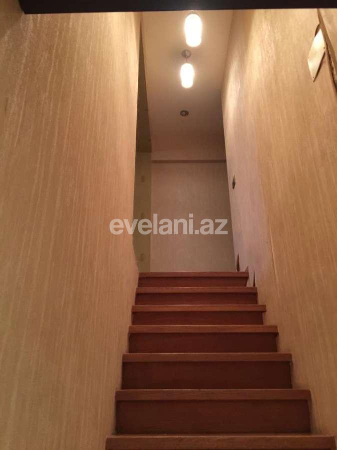 Продаётся, вторичка, 3-комнаты, 70 m², Баку, Ясамальский r, Элмляр Академиясы m.