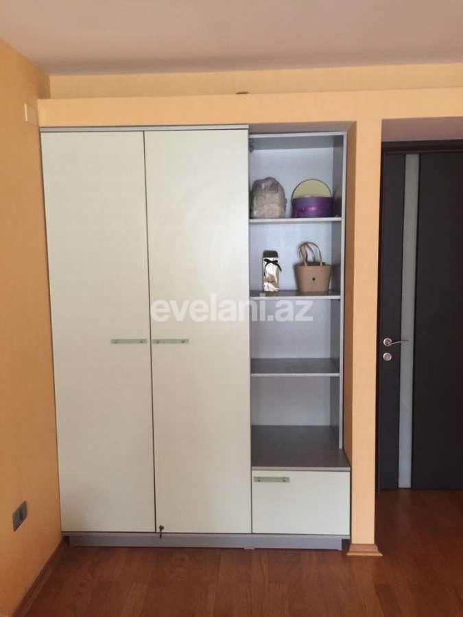 Продаётся, вторичка, 3-комнаты, 70 m², Баку, Ясамальский r, Элмляр Академиясы m.