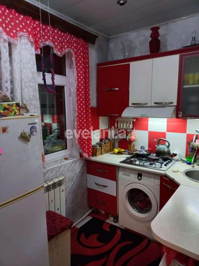 Satılır, köhnə tikili, 2 otaqlı, 50 m², Bakı, Nəsimi r, Memar Əcəmi m.