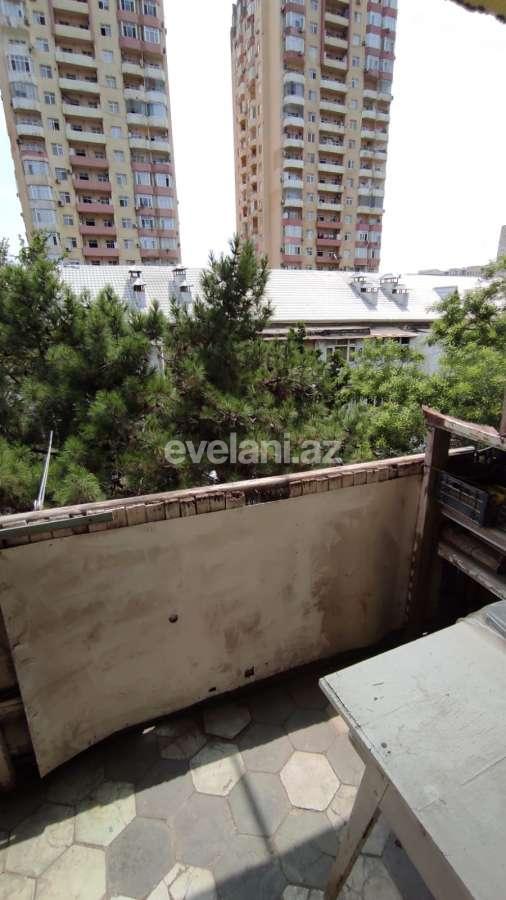 Продаётся, вторичка, 2-комнаты, 45 m², Баку, Ясамальский r, Иншаатчылар m.