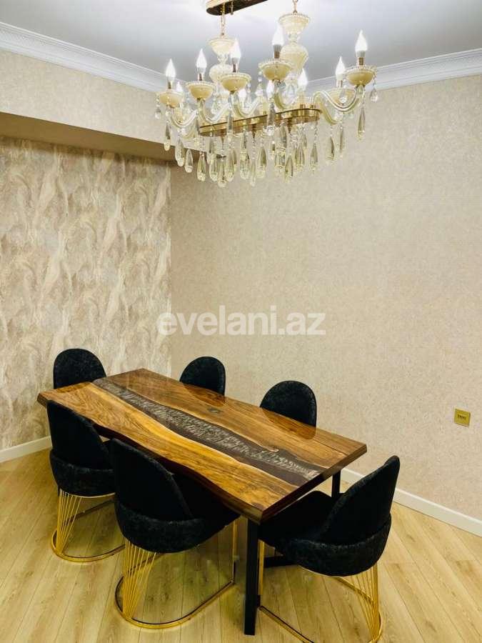 Satılır, yeni tikili, 4 otaqlı, 148 m², Bakı, Yasamal r, Elmlər Akademiyası m.