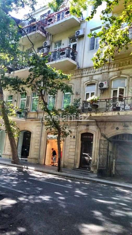 Сдаётся, вторичка, 2-комнаты, 80 m², Баку, Сабаильский r, Сахил m.