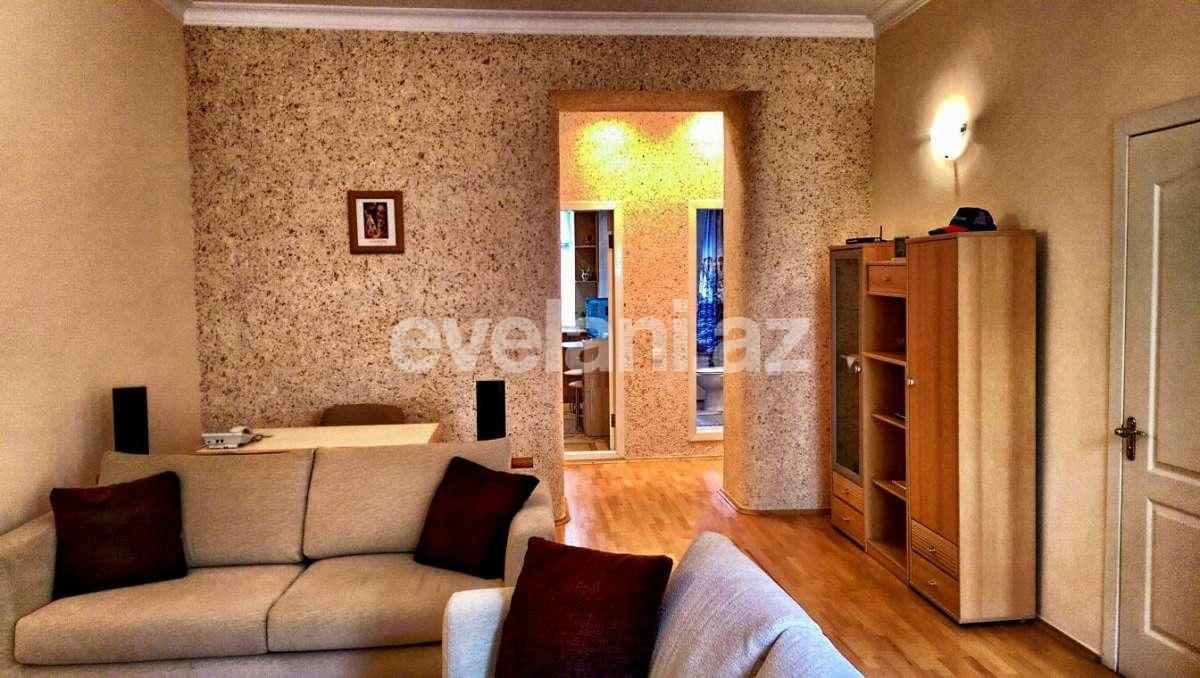 Сдаётся, вторичка, 2-комнаты, 80 m², Баку, Сабаильский r, Сахил m.