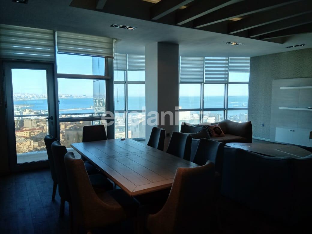 Rent, new building, 4 room, 250 m², Baku, Yasamal r.