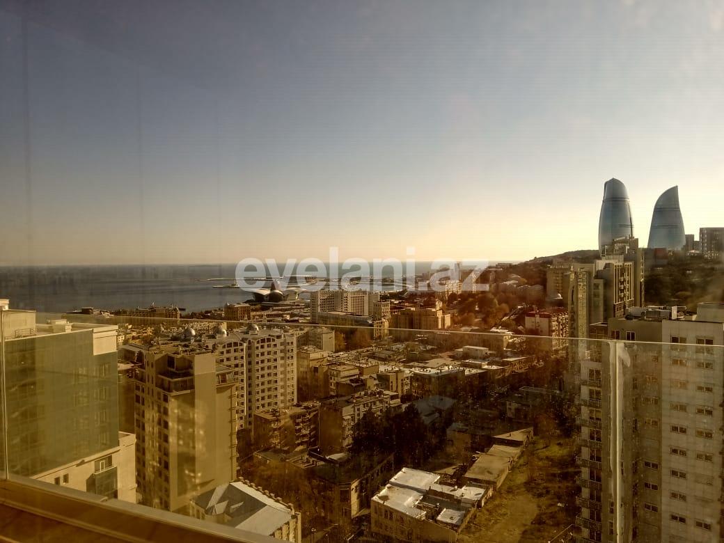 Rent, new building, 4 room, 250 m², Baku, Yasamal r.