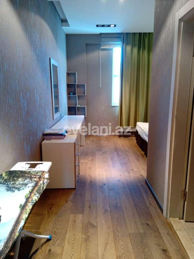 Rent, new building, 4 room, 250 m², Baku, Yasamal r.