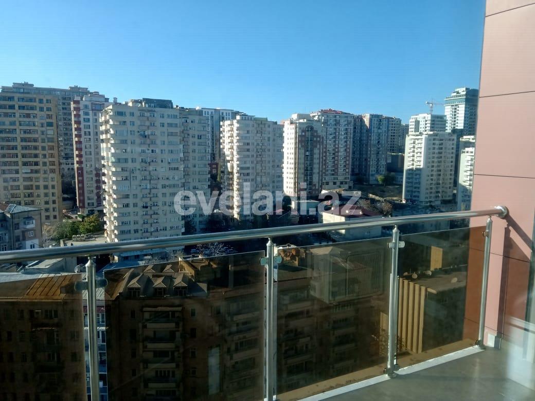 Rent, new building, 4 room, 250 m², Baku, Yasamal r.