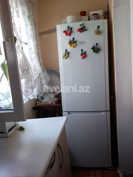 Satılır, köhnə tikili, 2 otaqlı, 41 m², Bakı, Binəqədi r, 9-cu mikrorayon q.