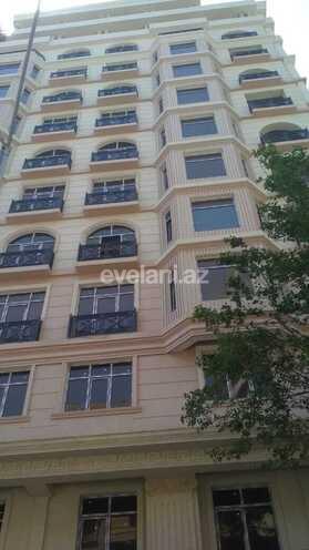 Satılır, yeni tikili, 3 otaqlı, 169 m², Bakı, Səbail r, Bayıl q, İçəri Şəhər m.