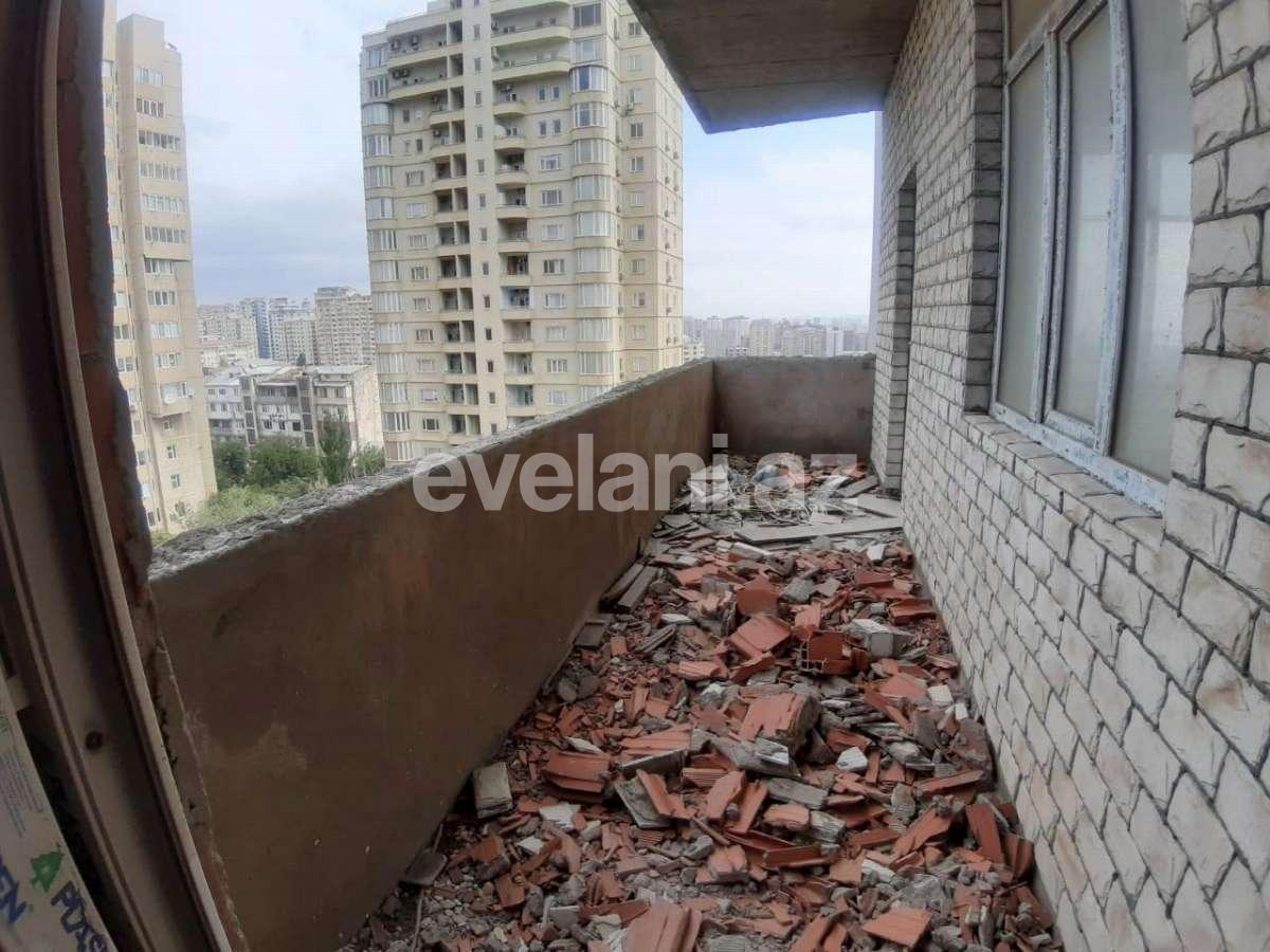 Satılır, yeni tikili, 4 otaqlı, 178 m², Bakı, Yasamal r, Elmlər Akademiyası m.