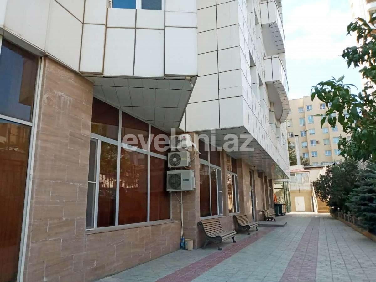Satılır, yeni tikili, 2 otaqlı, 70 m², Bakı, Yasamal r, Elmlər Akademiyası m.