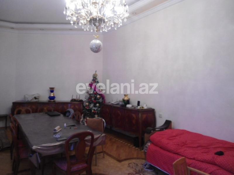 Satılır, köhnə tikili, 3 otaqlı, 125 m², Bakı, Səbail r, Sahil m.